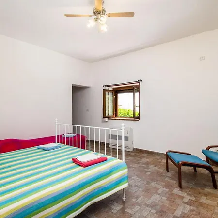 Casa Alloro, Ac, Wifi, * Νάρνη